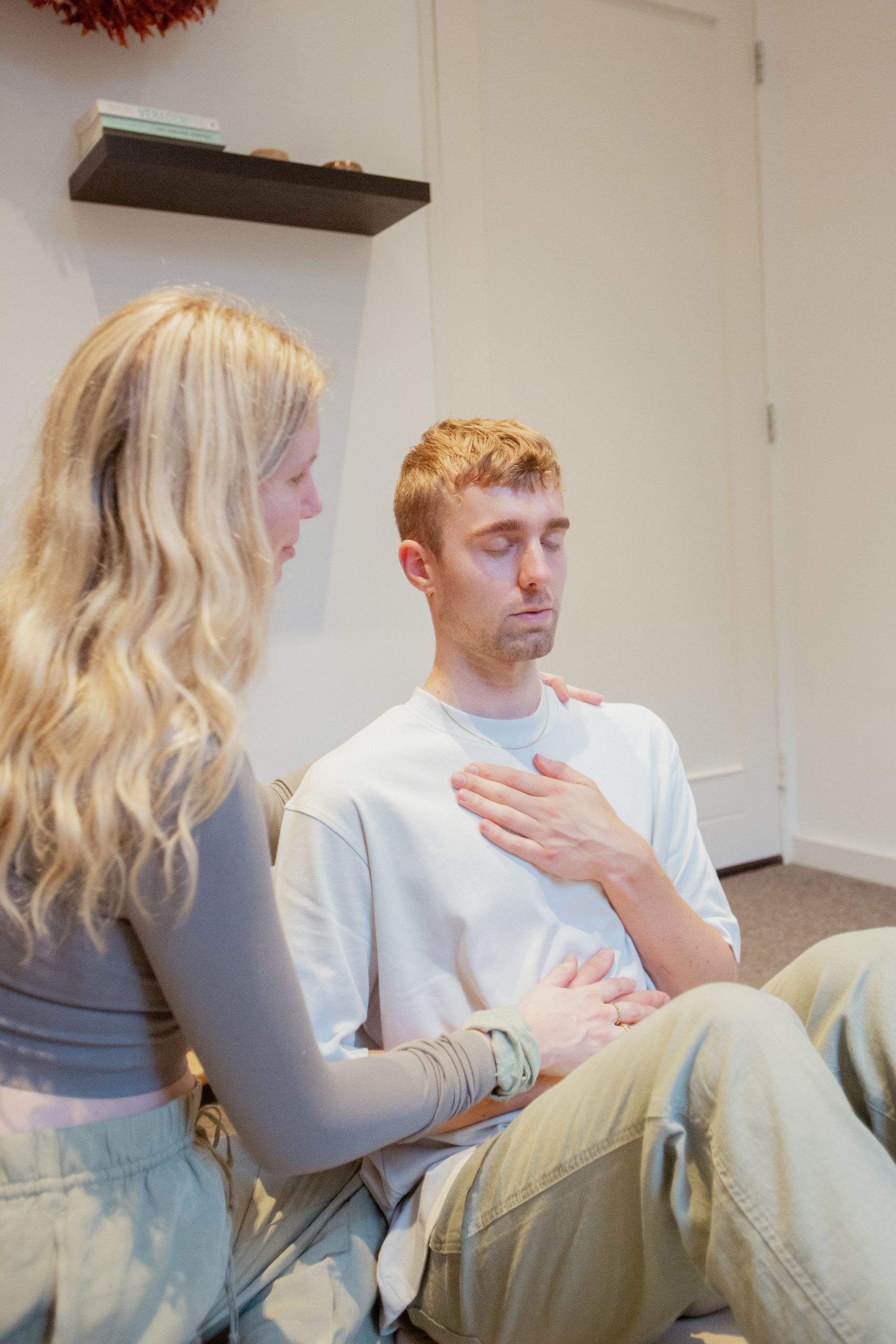 1:1 session with a breath practice where the teacher breaths together in and out